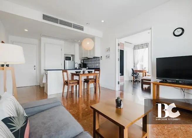 For SaleCondoSukhumvit, Asoke, Thonglor : Pet-friendly and spacious 1 bed Phrom Phong Area, close to BTS Phrom Phong and The Emsphere 081-245-7349