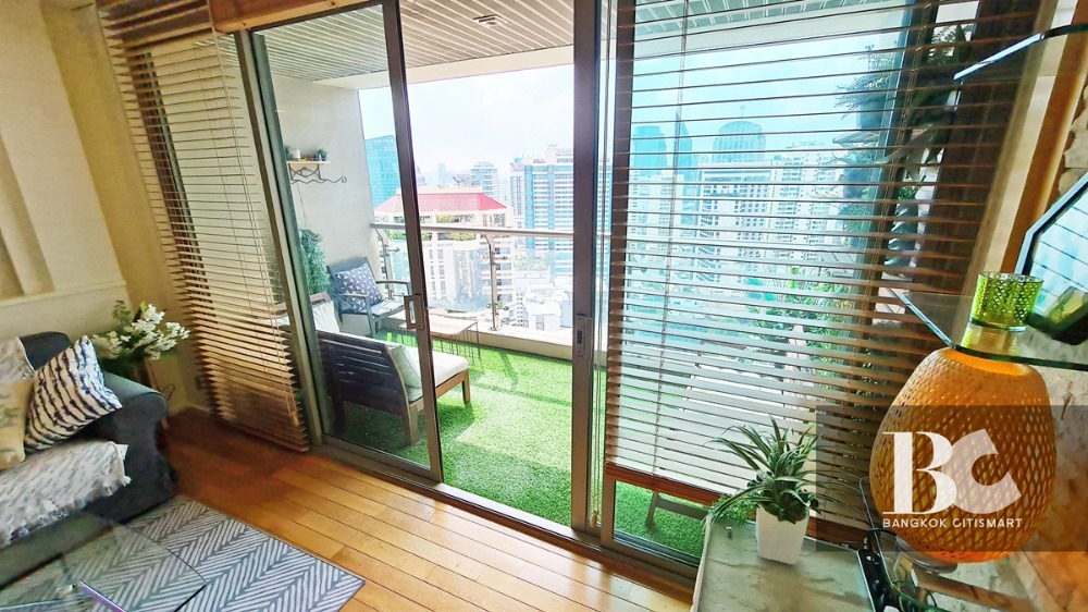 For SaleCondoSukhumvit, Asoke, Thonglor : Pet-friendly condo at Asoke walking distance to BTS Asoke Station and Terminal 21