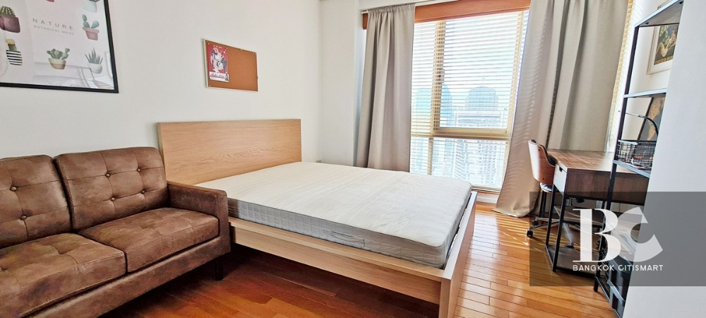 For SaleCondoSukhumvit, Asoke, Thonglor : Pet-friendly condo at Asoke walking distance to BTS Asoke Station and Terminal 21