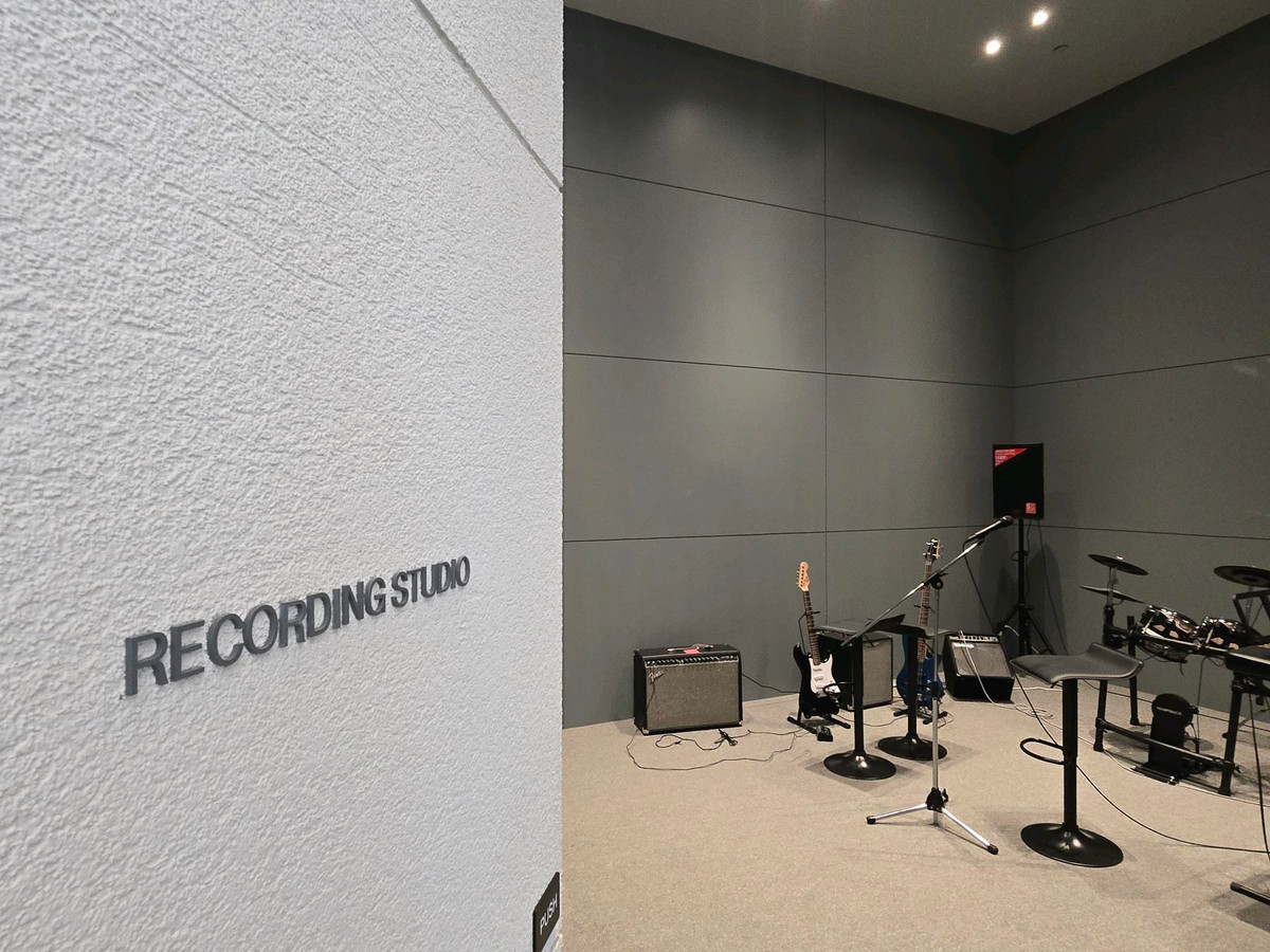 ขายดาวน์คอนโดพระราม 9 เพชรบุรีตัดใหม่ RCA : 🔥HOT PRICE🔥NUE District R9 ห้องขนาด 30.79 ตร.ม (ชั้น24) ราคาคุ้มสุดๆ