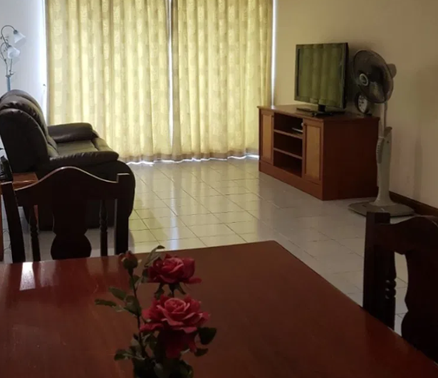 For RentCondoKasetsart, Ratchayothin : Supalai Park Phahon 80 sq.m. Eng 中 日 Please add LINE ID @806qphgn o8415o5483