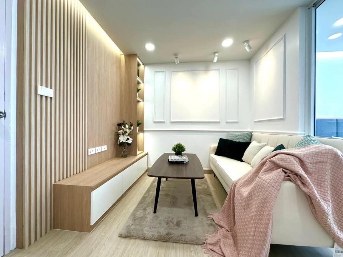 For SaleCondoLadprao101, Happy Land, The Mall Bang Kapi : Urgent ✅🌃 Sell Lumpini Condo, Lat Phrao 111, Size 28 sqm. Building B, Floor 6, Price 1.49 L! The new room is ready to drag the bag straight away. Next to Lat Phrao 111 road