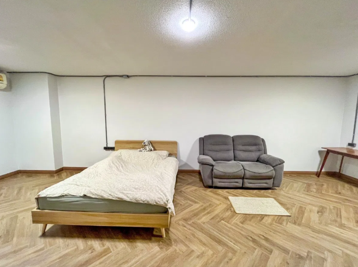 For RentCondoRatchathewi,Phayathai : Rajchataewee Tower 35 sq.m. Eng 中 日 Please add LINE ID @806qphgn o8415o5483