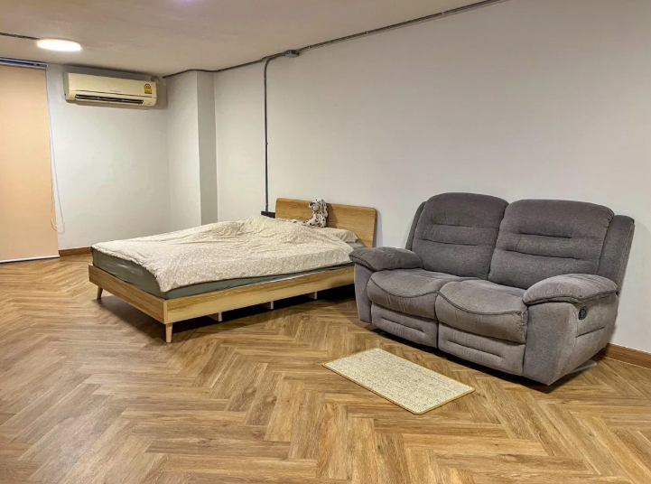 For RentCondoRatchathewi,Phayathai : Rajchataewee Tower 35 sq.m. Eng 中 日 Please add LINE ID @806qphgn o8415o5483