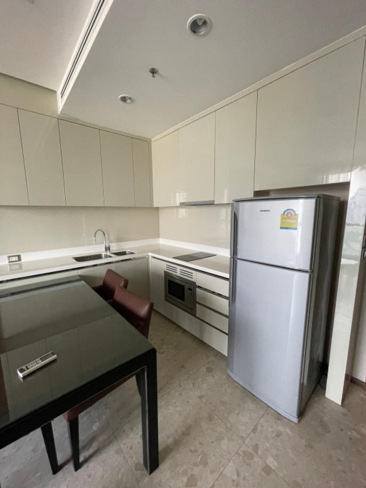 ขายคอนโดสุขุมวิท อโศก ทองหล่อ : ราคาดี2ห้องนอน BTSพร้อมพงษ์ ขายด่วนThe Address Sukhumvit28 ขนาด67ตรม ชั้นสูง วิวโล่ง!! (สอบถามติดต่อ 089-8578865)