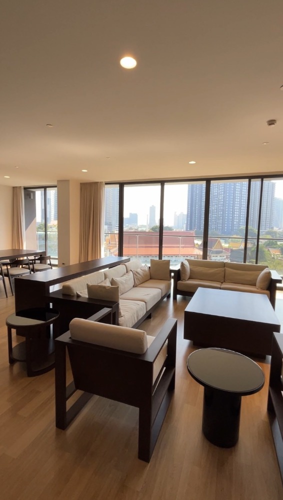 ขายคอนโดอ่อนนุช อุดมสุข : ✨คอนโด Pet-friendly ที่มีแต่ห้อง Penthouse✨ Park Court สุขุมวิท 77 (4 ห้องนอน, 5 ห้องน้ำ+ 1 ห้องแม่บ้าน) 287 ตร.ม. **44 ล้านบาท**