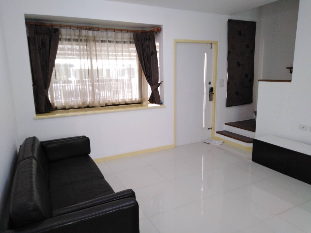 For RentTownhomeNawamin, Ramindra : 3-storey townhouse, The Terrace Ram Intra 65, fully furnished, only 100 meters from Ram Intra Road, pets allowed