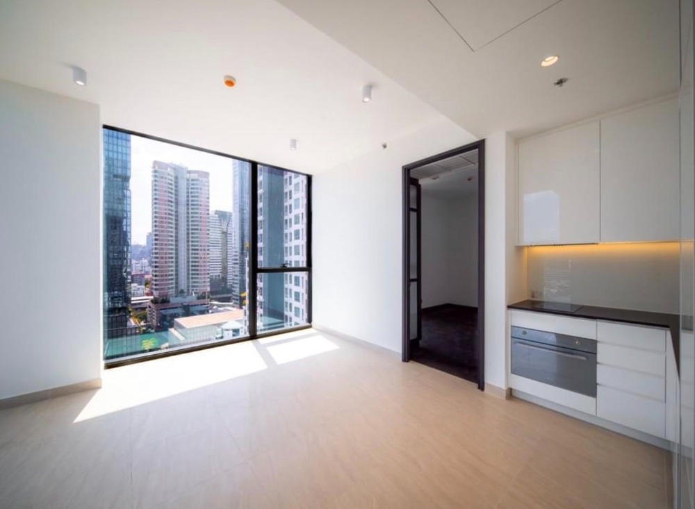 ขายคอนโดสาทร นราธิวาส : 🐶 Pet-Friendly Luxury condo 🐱 วิวตึกมหานคร ราคาดีที่สุดในตึก!! ห้องจริงสวยมาก สภาพดี ส่วนกลางครบครัน ✨Tait 12✨1 ห้องนอน 1 ห้องน้ำ ขนาด 40 ตร.ม ใกล้ BTS เซนต์หลุยส์ Tel.0982645161