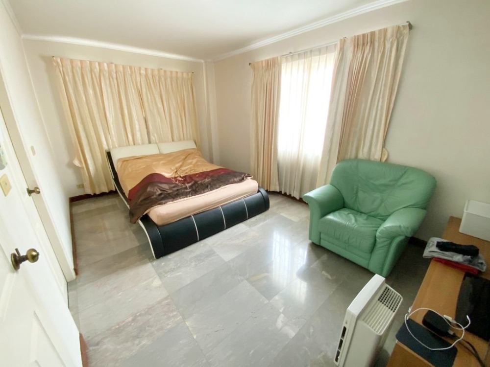 ขายบ้านราษฎร์บูรณะ สุขสวัสดิ์ : ขาย บ้านเดี่ยว วรารมย์ ประชาอุทิศ 98 66.5 ตรว. 3 ห้องนอน 4 ห้องน้ำ สภาพเยี่ยม