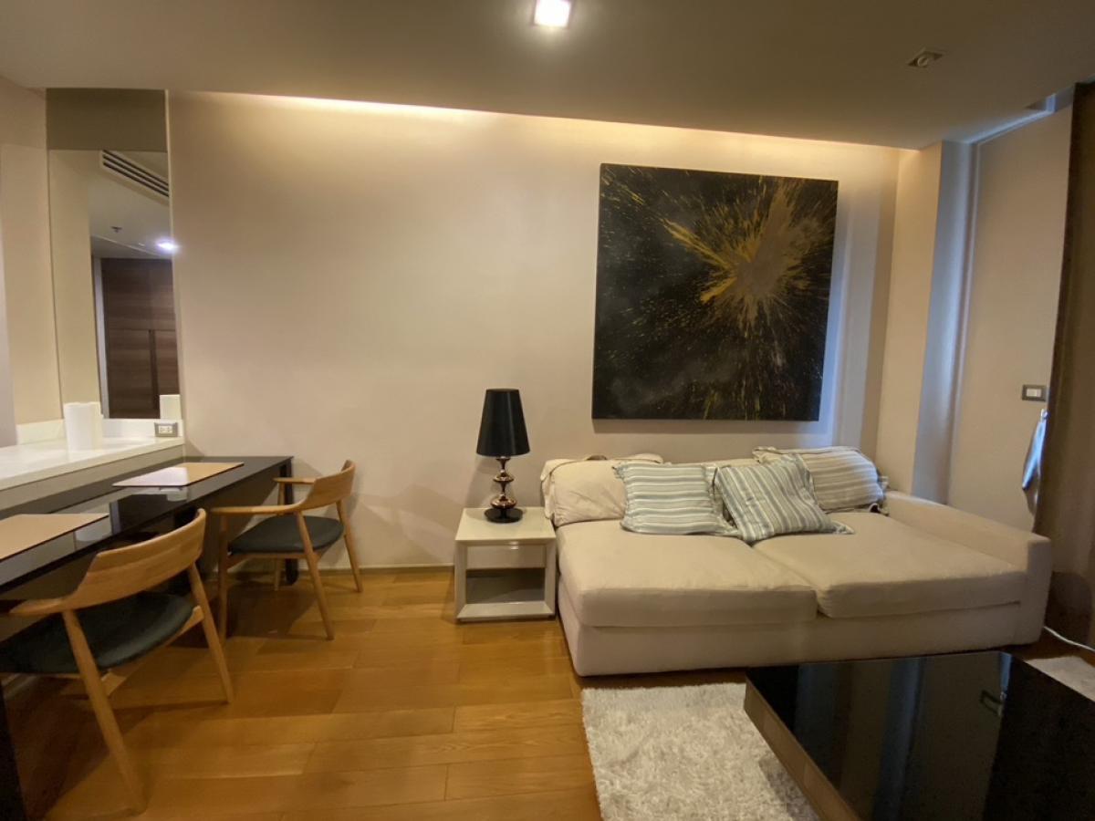 ขายคอนโดสาทร นราธิวาส : ⭐️(A0109) For Sale 🏢The address sathorn Price 8.5MB