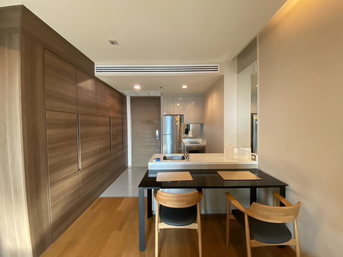 ขายคอนโดสาทร นราธิวาส : ⭐️(A0109) For Sale 🏢The address sathorn Price 8.5MB