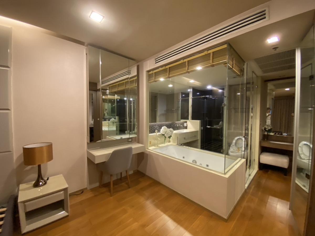 ขายคอนโดสาทร นราธิวาส : ⭐️(A0109) For Sale 🏢The address sathorn Price 8.5MB