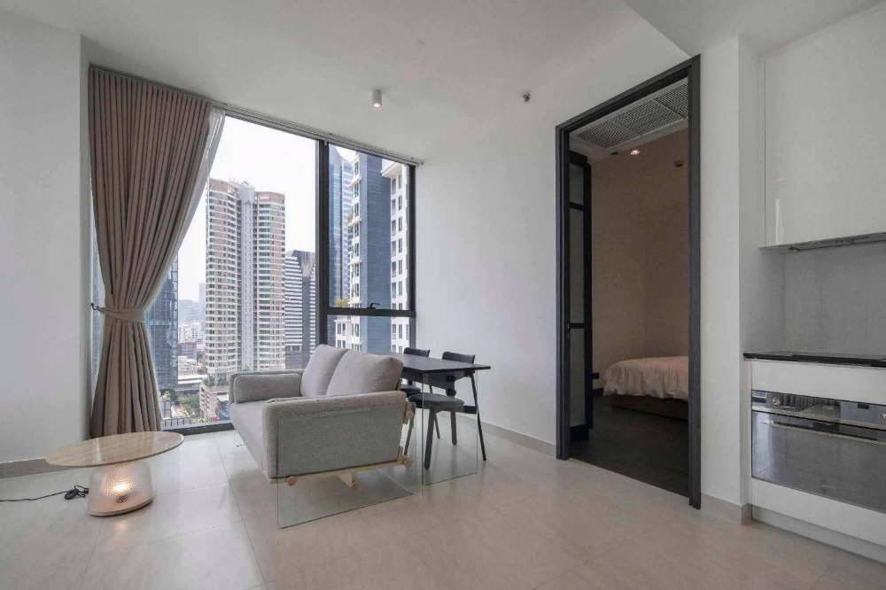 ขายคอนโดสาทร นราธิวาส : 🐶 Pet-Friendly Luxury condo 🐱 วิวตึกมหานคร ราคาดีที่สุดในตึก!! ห้องจริงสวยมาก สภาพดี ส่วนกลางครบครัน ✨Tait 12✨1 ห้องนอน 1 ห้องน้ำ ขนาด 40 ตร.ม ใกล้ BTS เซนต์หลุยส์ Tel.0982645161