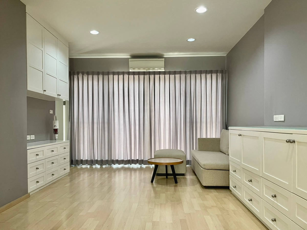 For RentTownhomePattanakan, Srinakarin : Townhome for rent, Noble Cube Phatthanakan, 3 bedrooms, furnished