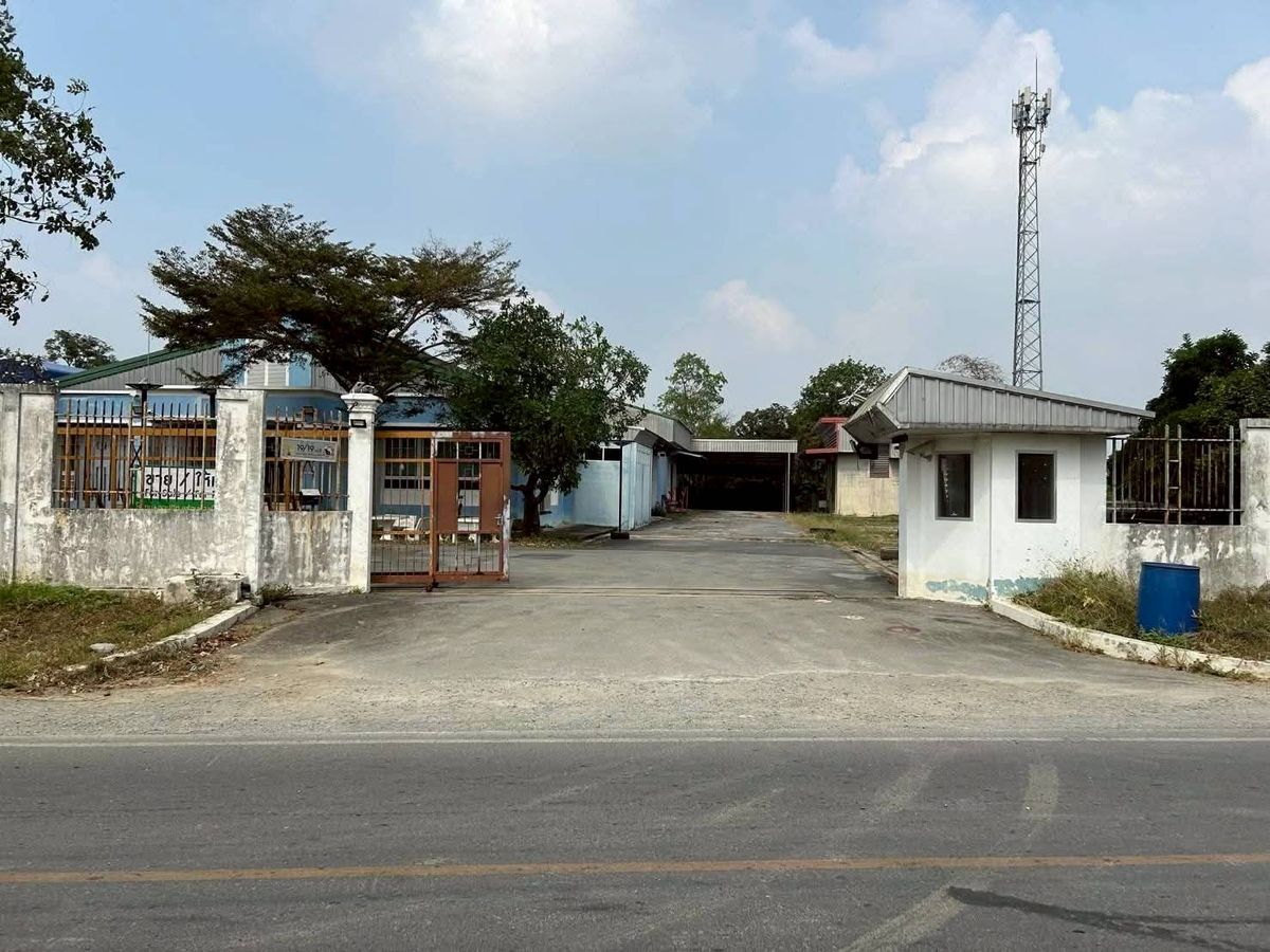 For RentWarehouseNakhon Pathom : Warehouse for rent, size 720 sq m. with open building size 200 sq m. on an area of ​​over 1 rai, near Phutthamonthon Sai 5 bus station, Central Salaya