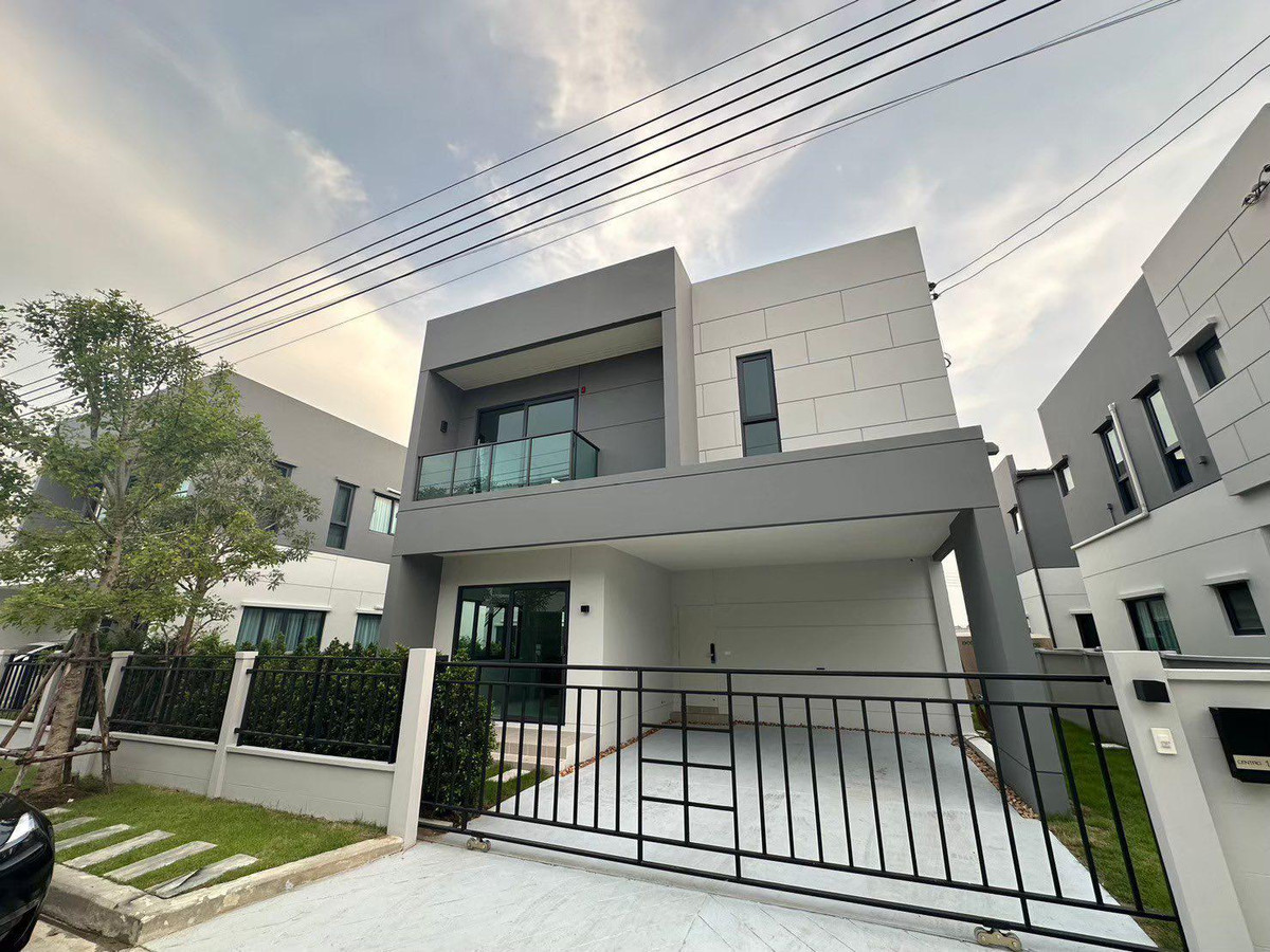 For RentHouseBangna, Bearing, Lasalle : 🏡 2 storey detached house for rent, Centro Bangna project, near Mega Bangna