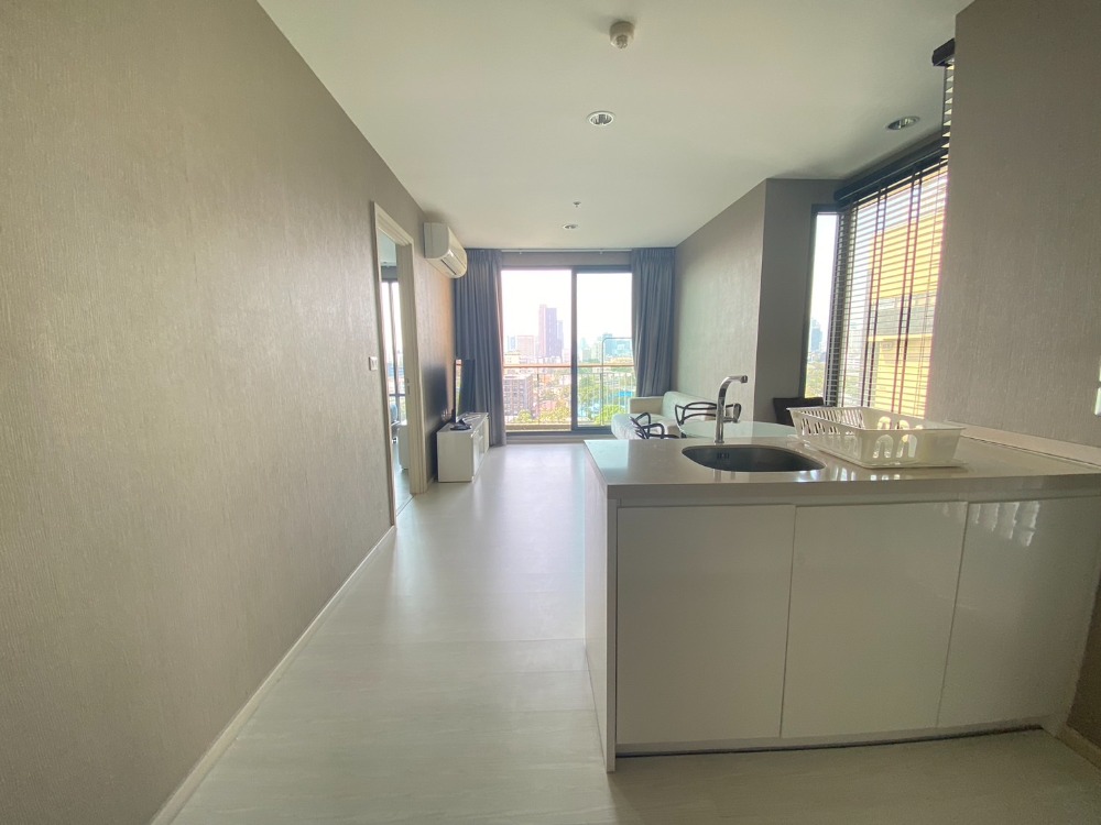 ให้เช่าคอนโดสุขุมวิท อโศก ทองหล่อ : ให้เช่า Rhythm Sukhumvit 42 (1 Bath 1 Bath)