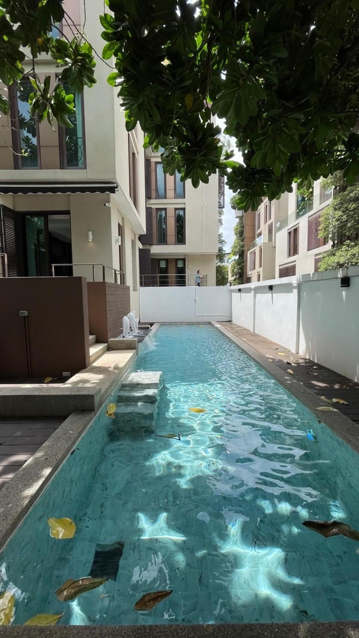 For RentCondoSathorn, Narathiwat : 🏡🍃Luxury condo for rent in Sathorn area, warm atmosphere, shady and natural, Baan Lux-Sathorn with private swimming pool