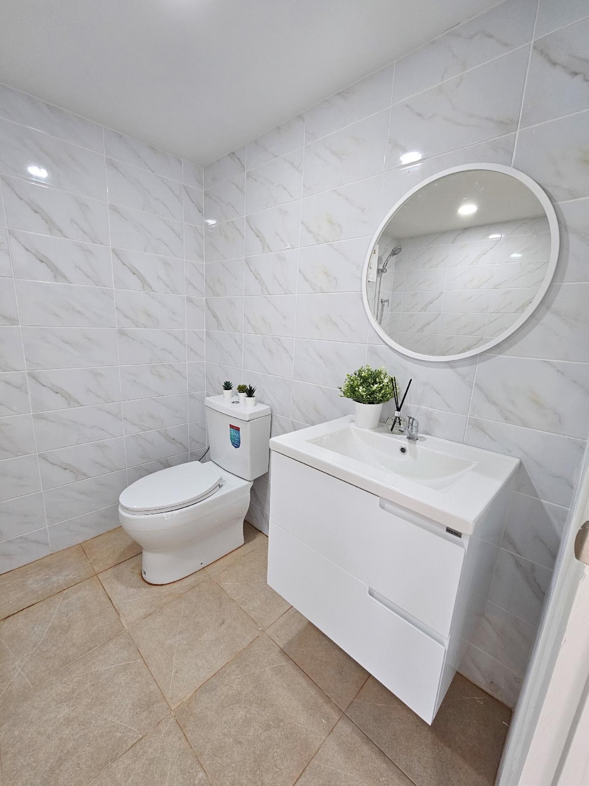 ขายคอนโดพัฒนาการ ศรีนครินทร์ : ขายอ่อนนุชเพลสคอนโด  ห้องแต่งใหม่ น่าอยู่ เฟอร์นิเจอร์ครบราคา 1,290,000 บาท ซอยอ่อนนุช 46/2