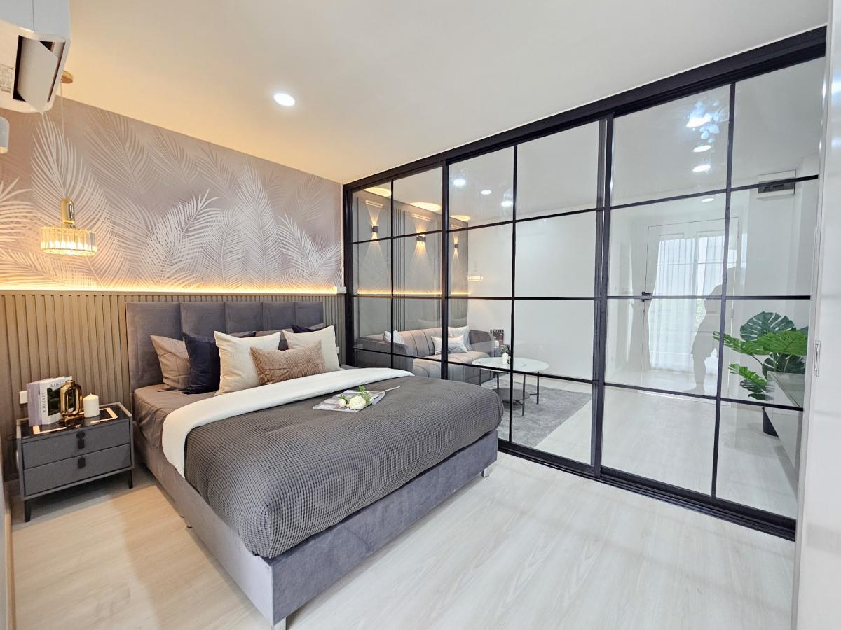 For SaleCondoPattanakan, Srinakarin : For sale On Nut Place Condo, newly decorated room, nice to live in, fully furnished, price 1,290,000 baht, Soi On Nut 46/2