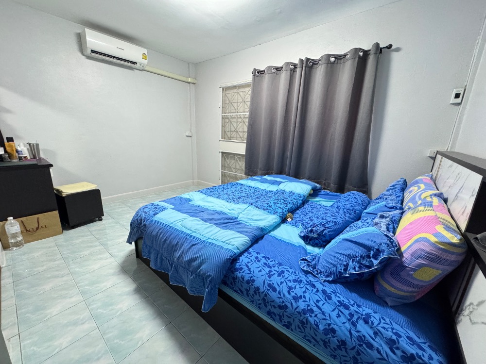 ขายทาวน์โฮมปิ่นเกล้า จรัญสนิทวงศ์ : ขายทาวเฮ้าส์ 2 ชั้น 2 นอน 2 น้ำ รีโนเวททั้งหลัง จรัญสนิทวงศ์ 22 ใกล้ MRT จรัญฯ13 ใกล้ศิริราช ตลาดพรานนก