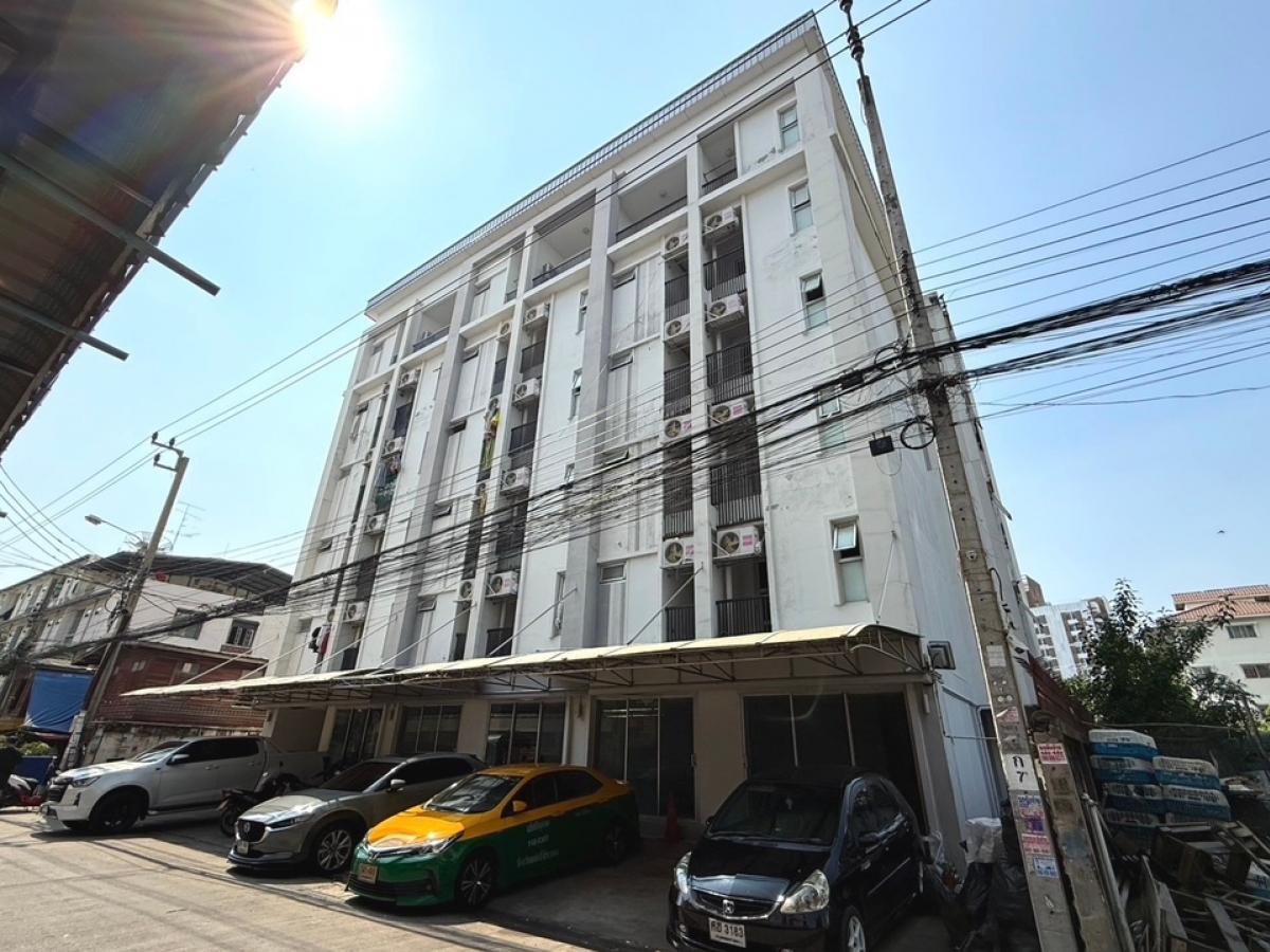 For SaleHotel&Apartment BusinessOnnut, Udomsuk : Sale Apartment Building in the Heart of Pridi Panomyong, Sukhumvit 71 with high potential