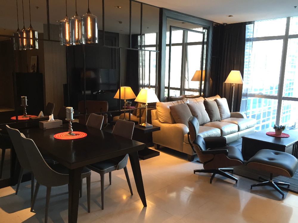 ขายคอนโดวิทยุ ชิดลม หลังสวน : Athenee Residence:  2bed 2bath  96.5sqm.  28,500,000 Am: 0656199198