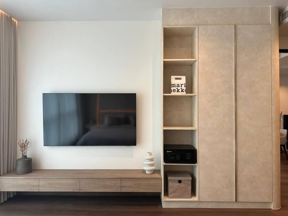 For SaleCondoWitthayu, Chidlom, Langsuan, Ploenchit : For sale: The Address chidlom, size 58 Sq.m, 1 bed, only 9.3 MB, contact 086-795-9997 Jimmy