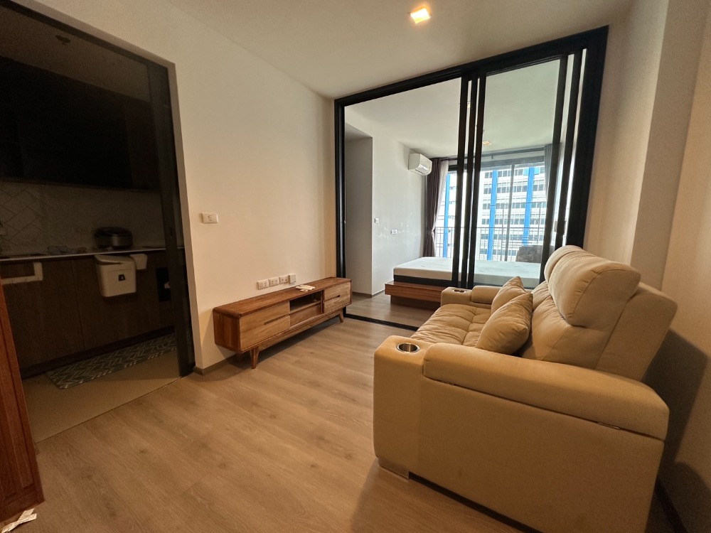 For RentCondoLadprao, Central Ladprao : For rent The Line Phaholyothin Park ฺB building 1 bedroom fully Furnished with good location