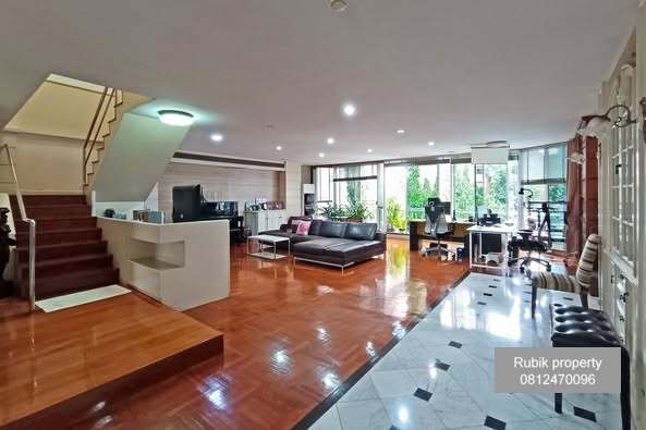 ขายคอนโดสุขุมวิท อโศก ทองหล่อ : 🔥 Exclusive Private Duplex Penthouse – 410 SQM in Sukhumvit 24 🔥 (RB503)