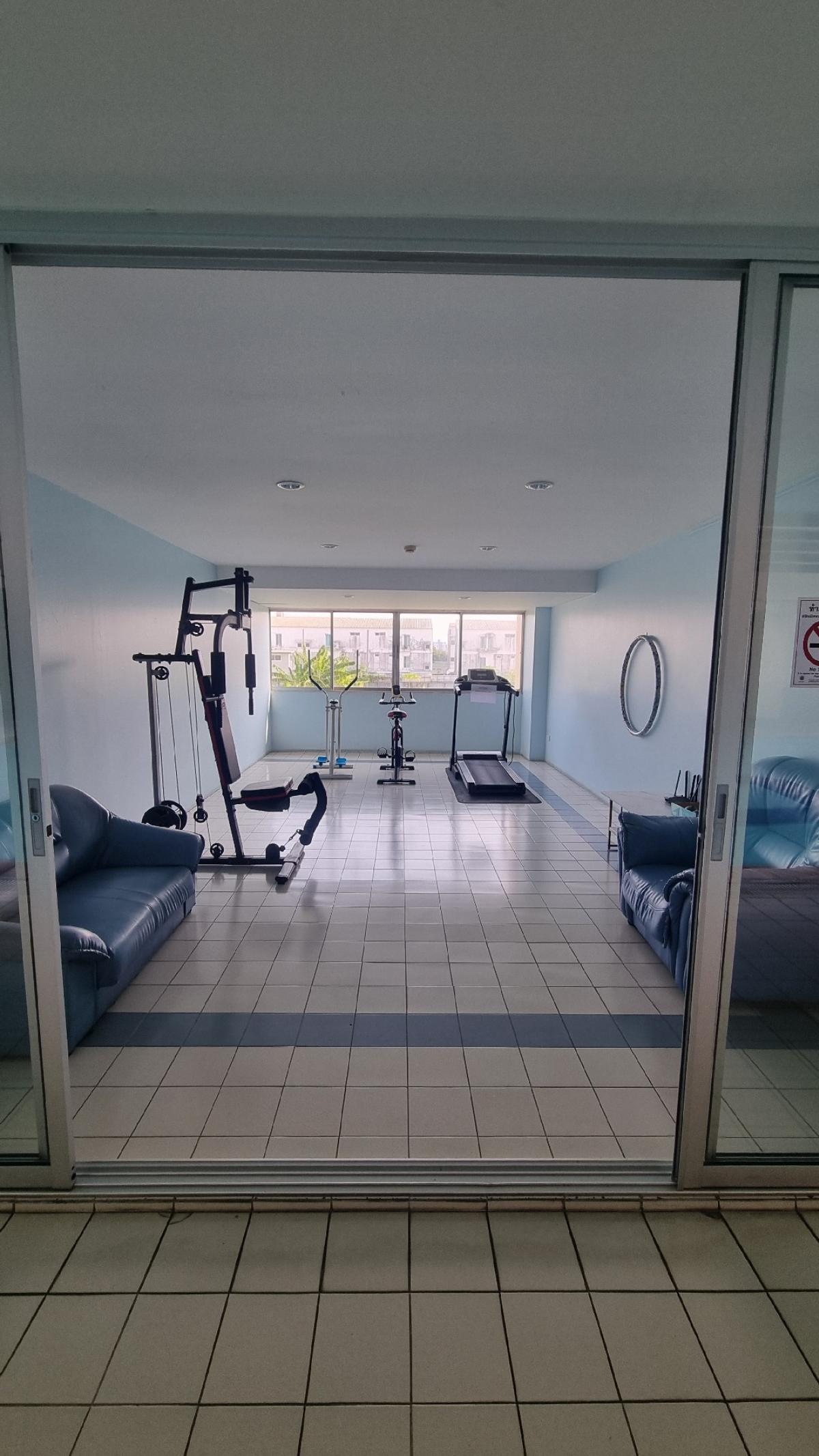 ขายคอนโดพัฒนาการ ศรีนครินทร์ : ขายอ่อนนุชเพลสคอนโด  ห้องแต่งใหม่ น่าอยู่ เฟอร์นิเจอร์ครบราคา 1,290,000 บาท ซอยอ่อนนุช 46/2