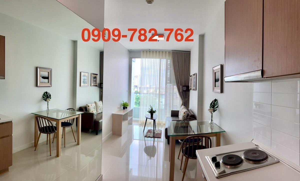 For SaleCondoSapankwai,Jatujak : Selling at a loss, guaranteed the cheapest price in the Ideo Mix Phahon Yothin project, best location in this area, 0 meters from Saphan Khwai BTS, 1 bedroom, 38 sq m, high floor, back view, call 0909-782-762
