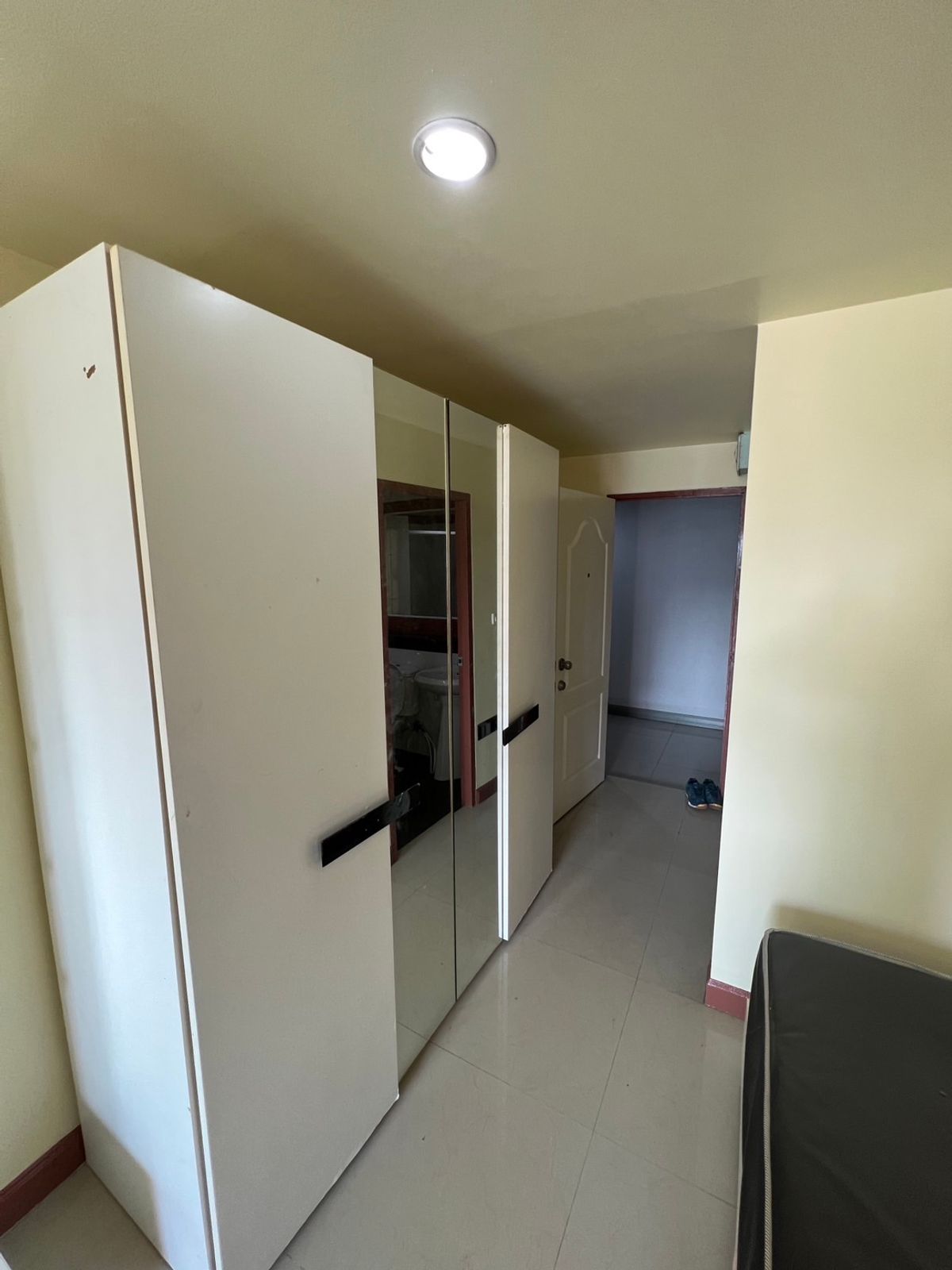 ขายคอนโดบางนา แบริ่ง ลาซาล : ขายพร้อมคนเช่า ใกล้ BTS บางนา ,ทางด่วน, ใกล้ไบเทค บางนา