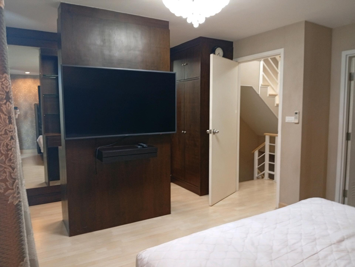 ให้เช่าทาวน์โฮมลาดกระบัง สุวรรณภูมิ : 📌 พร้อมจองว่าง เมษายน/2569
♦️ ให้เช่าทาวน์โฮม 3 ชั้น โครงการ The Connect Up 3 ซอยเฉลิมพระเกียรติ 67 ใกล้ Pan-Asia International School