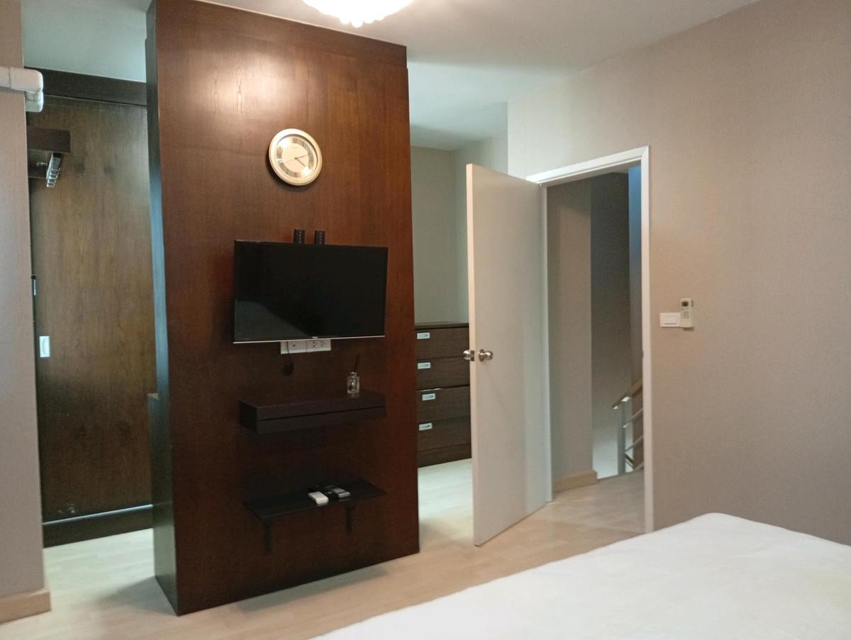 ให้เช่าทาวน์โฮมลาดกระบัง สุวรรณภูมิ : 📌 พร้อมจองว่าง เมษายน/2569
♦️ ให้เช่าทาวน์โฮม 3 ชั้น โครงการ The Connect Up 3 ซอยเฉลิมพระเกียรติ 67 ใกล้ Pan-Asia International School