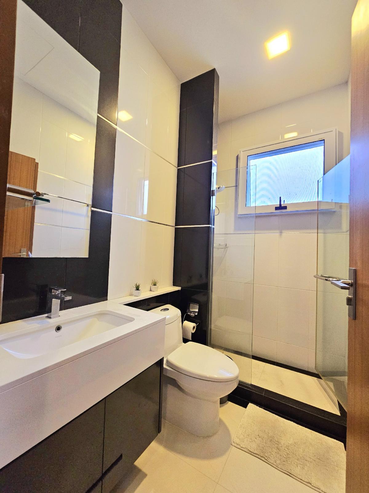 For RentHouseLadprao, Central Ladprao : 5 bedroom detached house, Lat Phrao