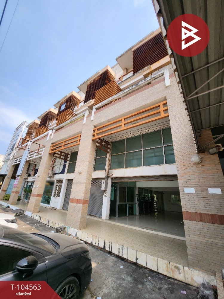 For SaleShop HouseMahachai Samut Sakhon : For sale: 2 commercial buildings, 4 floors, good location, Bang Ya Phraek Subdistrict, Mueang Samut Sakhon District