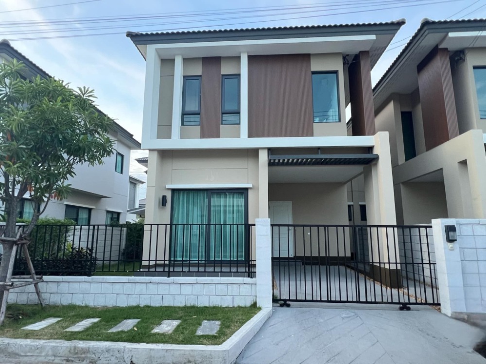 ให้เช่าบ้านลาดกระบัง สุวรรณภูมิ : 🏡  ให้เช่าบ้านเดี่ยว Centro อ่อนนุช-สุวรรณภูมิ  ✈️ ใกล้สนามบินสุวรรณภูมิ 8 เท่านั้น เฟอร์นิเจอร์และเครื่องใช้ไฟฟ้าครบ บ้านว่างพร้อมเข้าอยู่ ✅✅