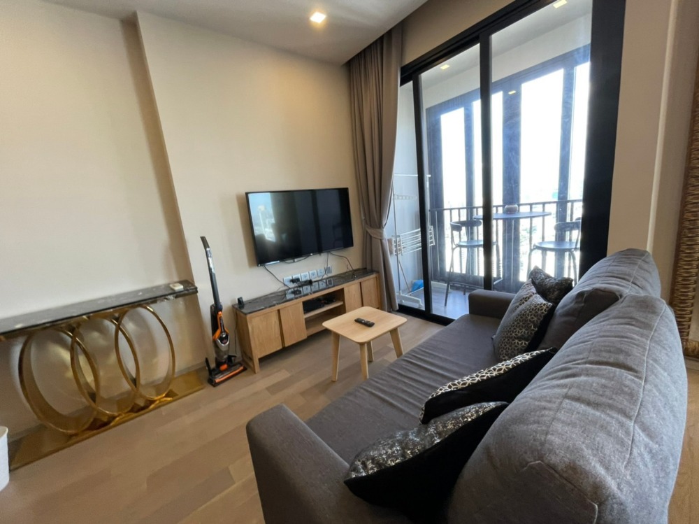 For RentCondoSukhumvit, Asoke, Thonglor : High Floor 1 bed 1 bath 35 sqm condo at Ashton Asoke for rent 45,000THB per month, Sukhumvit Soi 21, Asoke BTS station