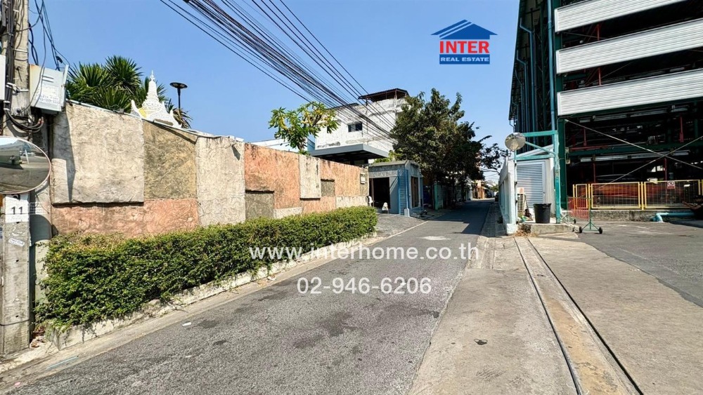 For SaleLandLadprao101, Happy Land, The Mall Bang Kapi : Vacant land + single house + warehouse 280 sq.w. Vacant land + single house + warehouse, Soi Lat Phrao 93/1, Lat Phrao Road, Wang Thonglang District, Bangkok
