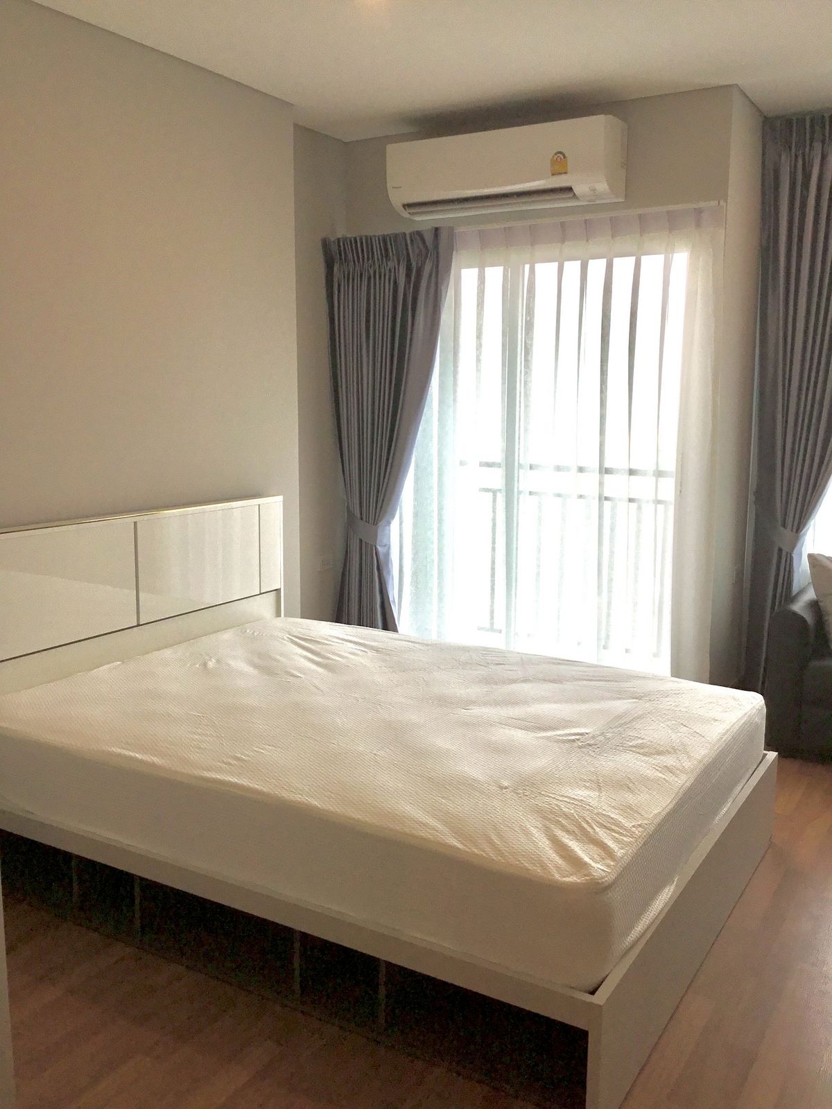 For RentCondoBang Sue, Wong Sawang, Tao Pun : ‼️Rooms come and go quickly. Vacant rooms🐉Lumpini Place Tao Poon Interchange🐉 9,500 baht✨Code #SB0225086 ✨ ☎️ Add Line to inquire @36condo, there is an add fee.