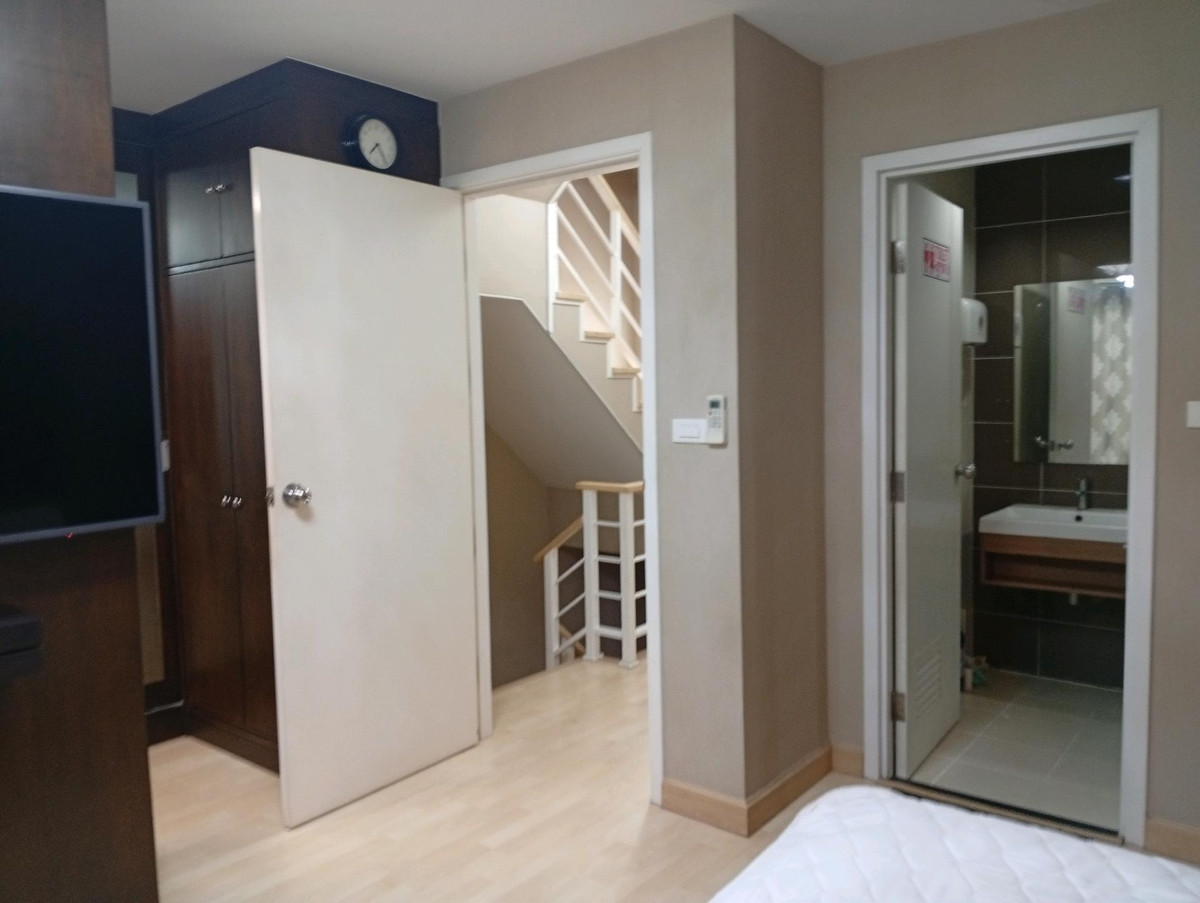 ให้เช่าทาวน์โฮมลาดกระบัง สุวรรณภูมิ : 📌 พร้อมจองว่าง เมษายน/2569
♦️ ให้เช่าทาวน์โฮม 3 ชั้น โครงการ The Connect Up 3 ซอยเฉลิมพระเกียรติ 67 ใกล้ Pan-Asia International School