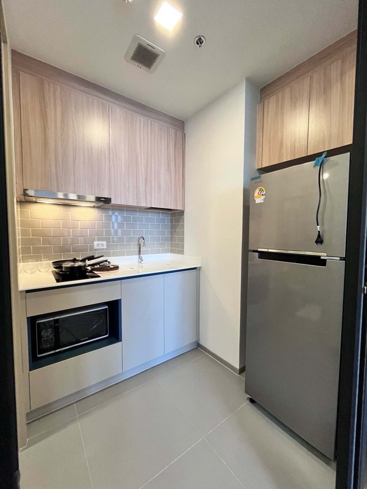 For RentCondoRatchathewi,Phayathai : 🔥Fire price XTPHAYATHAI 1 bedroom 1 bathroom, corner room, ready to move in🔥