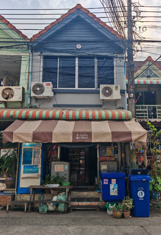 For SaleTownhomeMin Buri, Romklao : Urgent sale, Poonsinthanee Village 3