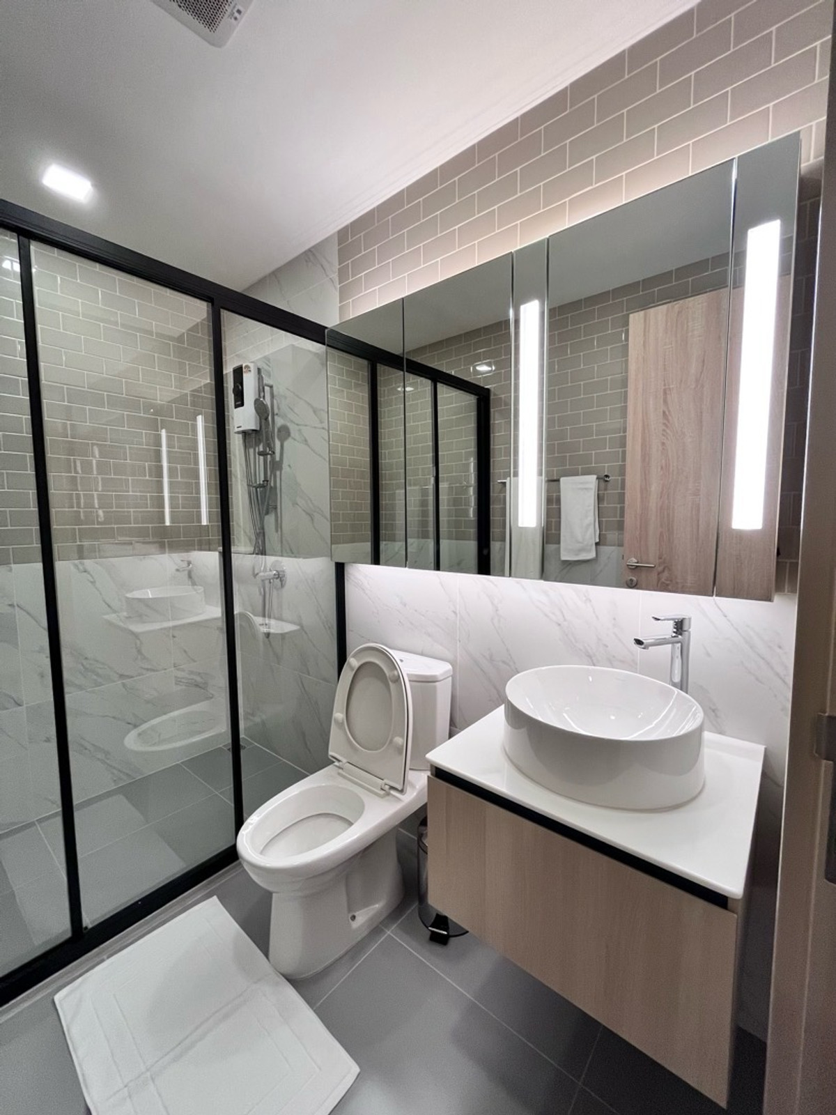 For RentCondoRatchathewi,Phayathai : 🔥Fire price XTPHAYATHAI 1 bedroom 1 bathroom, corner room, ready to move in🔥