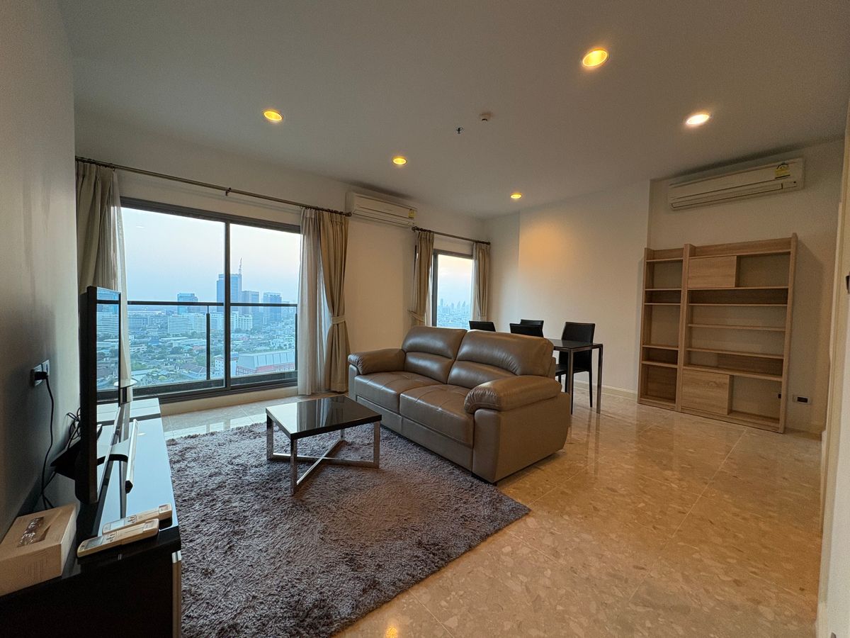 For SaleCondoSukhumvit, Asoke, Thonglor : Lowest Price Alert!! The Crest Sukhumvit 34, 2 bedrooms 2 bathrooms, 100.71 sq.m 063-2492899