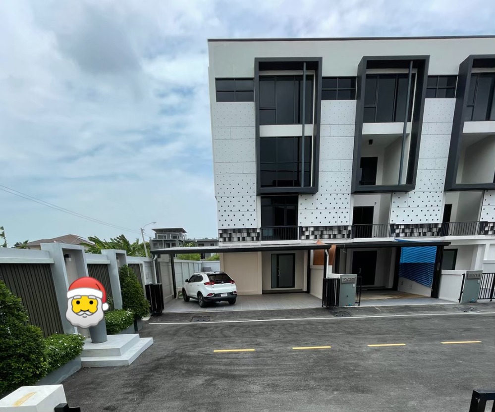 For RentHome OfficeNawamin, Ramindra : 🏡For rent, 4-storey home office, The Harmoney, Ram Intra 62, 3 bedrooms, 4 bathrooms, large usable area 305 sq m., excluding side area, corner house, north facing, near Sinphaet Hospital/Pink Line BTS 900 m.