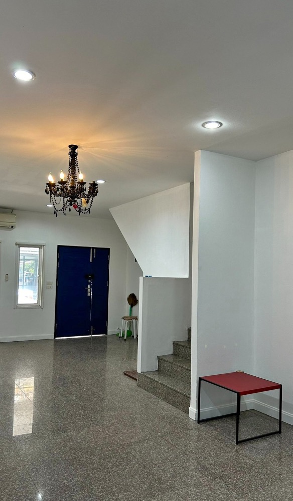 For RentTownhomeRattanathibet, Sanambinna : ++For rent, 4-storey townhouse, Pailin Park Village, Soi Ratchadaphisek, ready to move in++