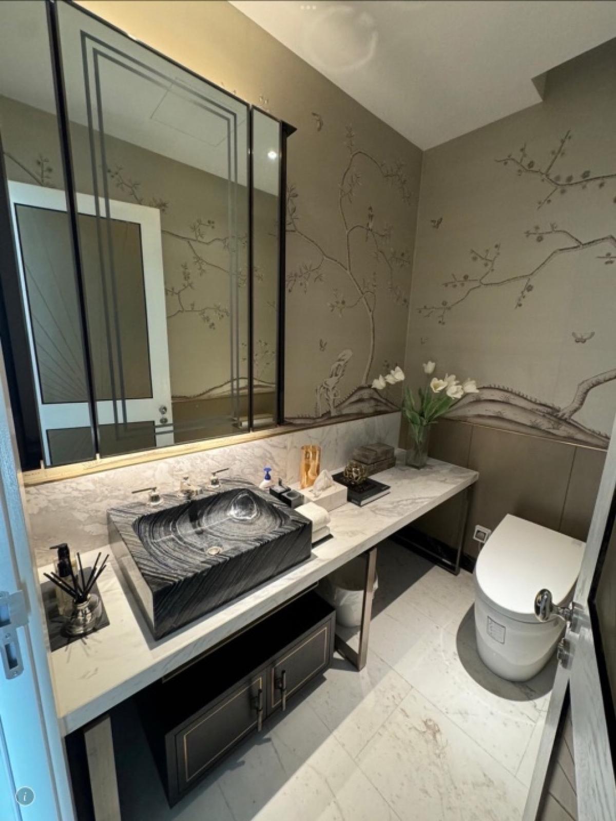 For SaleCondoWongwianyai, Charoennakor : 📢👇For sale 3 bedrooms at  The Residences at Mandarin Oriental Bangkok , super luxury condominium by the river, long big balcony with river view, fully furnished by Joyce Wang , near Icon Siam, BTS Saphan Taksin