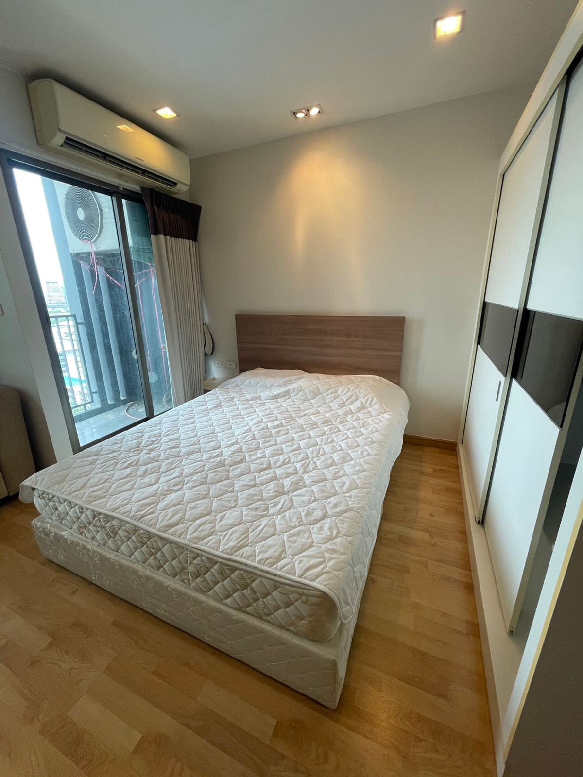 ขายคอนโดพระราม 9 เพชรบุรีตัดใหม่ RCA : 🌈Casa Condo Asoke-Dindaeng 🌈ใกล้ MRT พระราม 9 Iห้องสตูดิโอI **ถูกสุดในโครงการ*** 0659174222